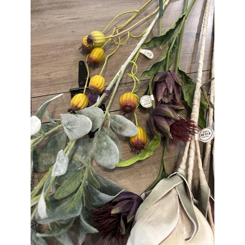 Variety Of Faux Floral Stems Some New With Tags Some Cut Offs - Picture 6 of 7
